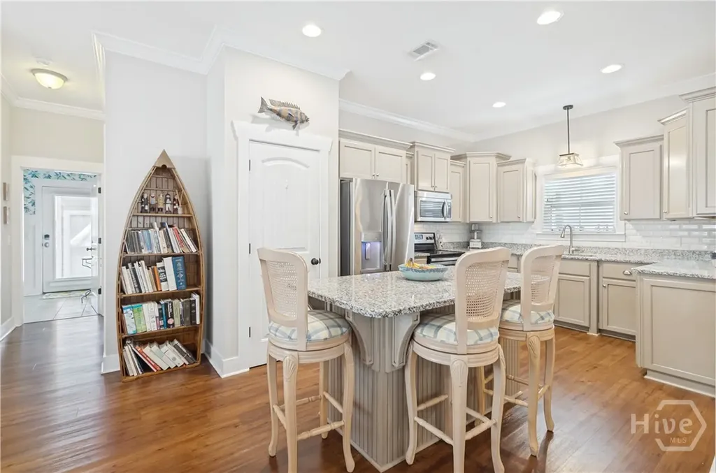 145 Blackjack Oak Drive E Richmond Hill GA 31324