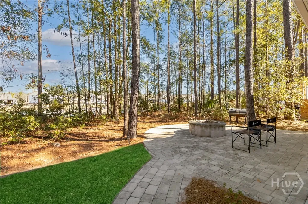 145 Blackjack Oak Drive E Richmond Hill GA 31324
