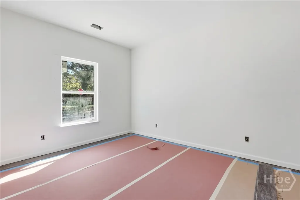 11 West Street Savannah GA 31415