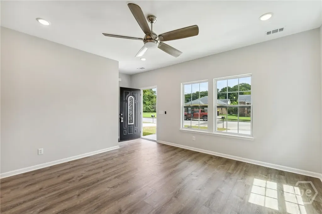 119 Scarborough Street Savannah GA 31415