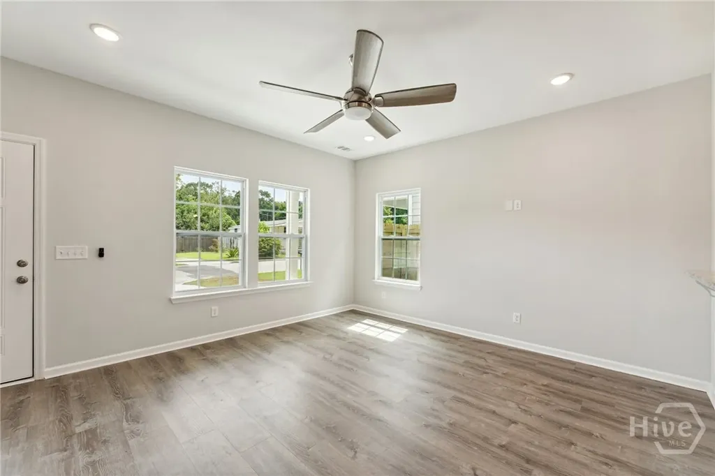 119 Scarborough Street Savannah GA 31415