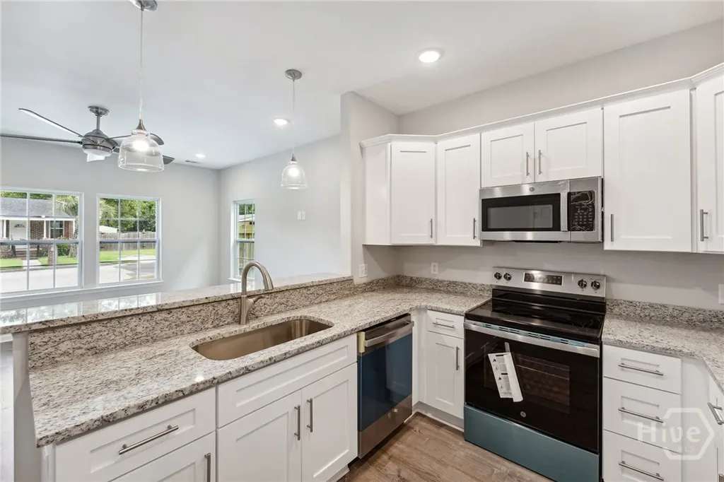 119 Scarborough Street Savannah GA 31415