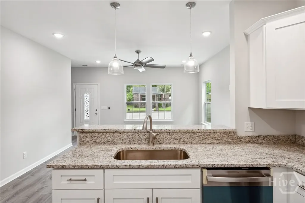 119 Scarborough Street Savannah GA 31415