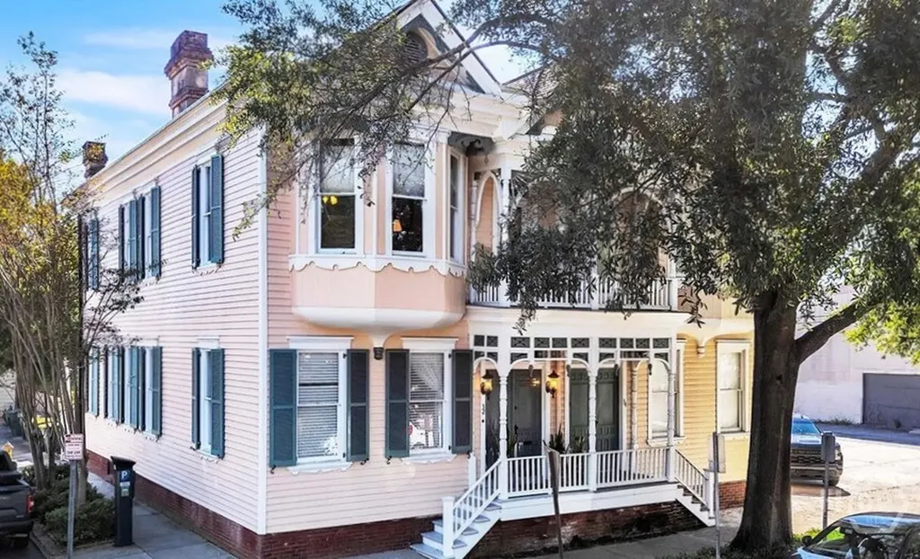 32 Habersham Street Savannah GA 31401