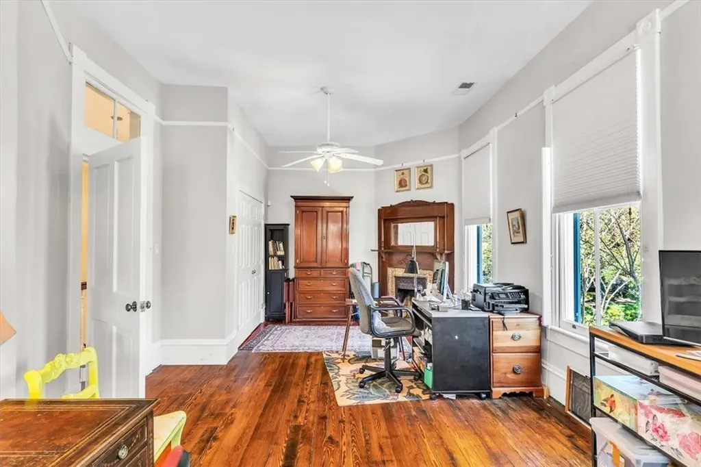 32 Habersham Street Savannah GA 31401
