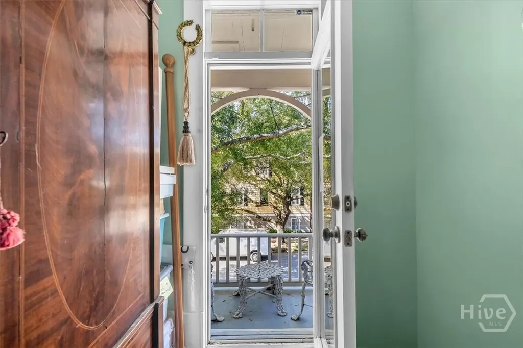32 Habersham Street Savannah GA 31401