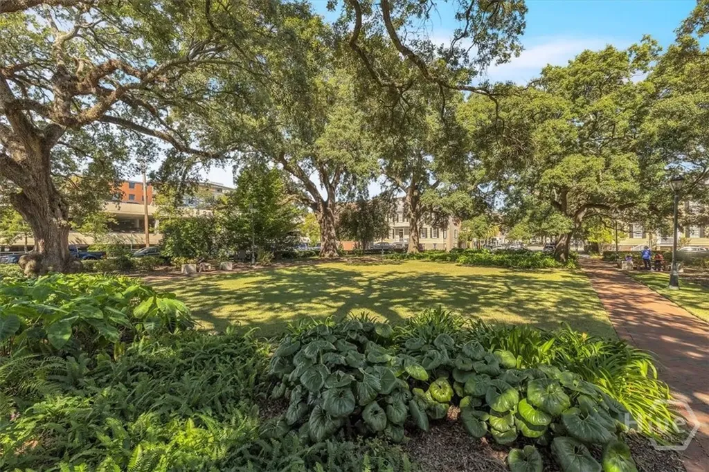 32 Habersham Street Savannah GA 31401