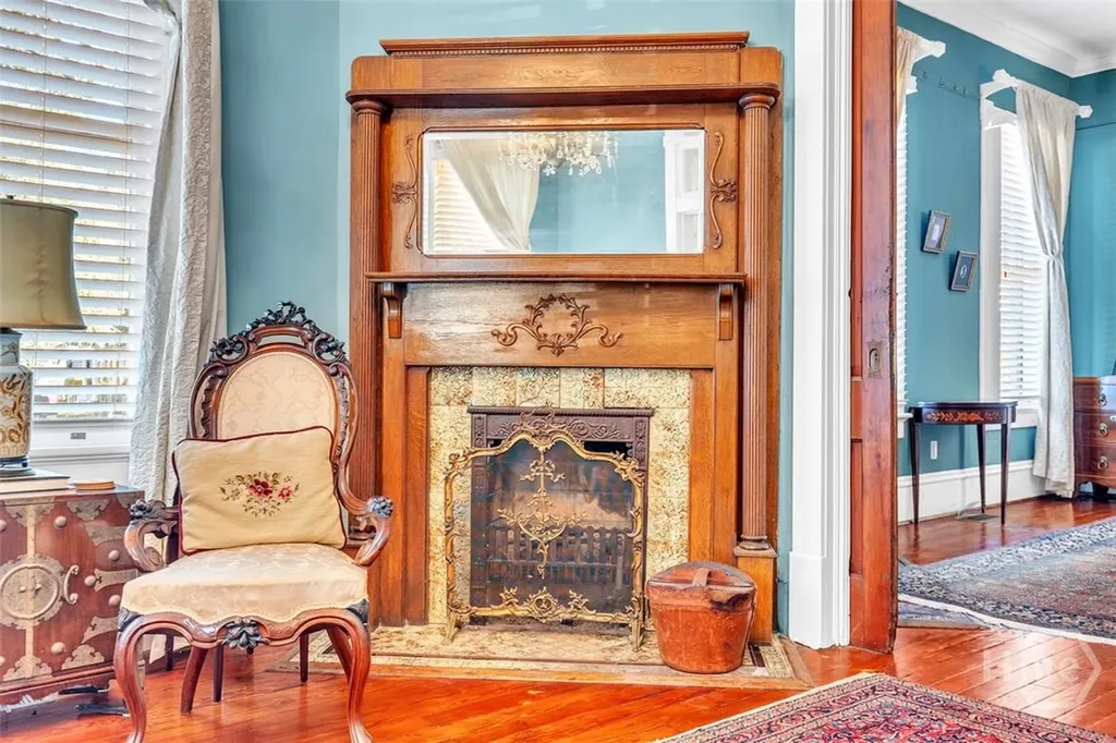32 Habersham Street Savannah GA 31401