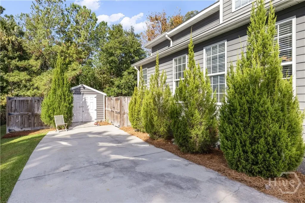 217 Bonaventure Road Thunderbolt GA 31404