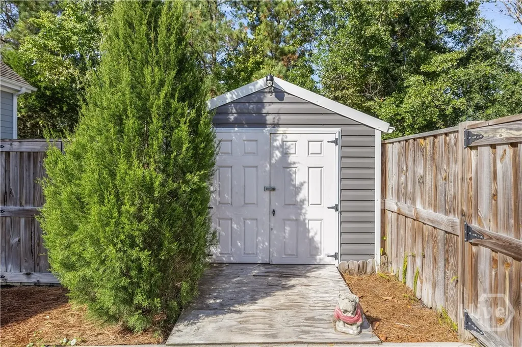 217 Bonaventure Road Thunderbolt GA 31404
