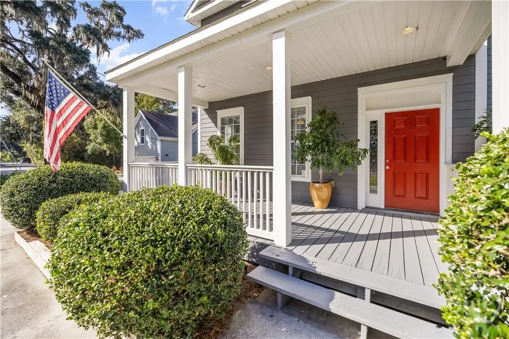 217 Bonaventure Road Thunderbolt GA 31404