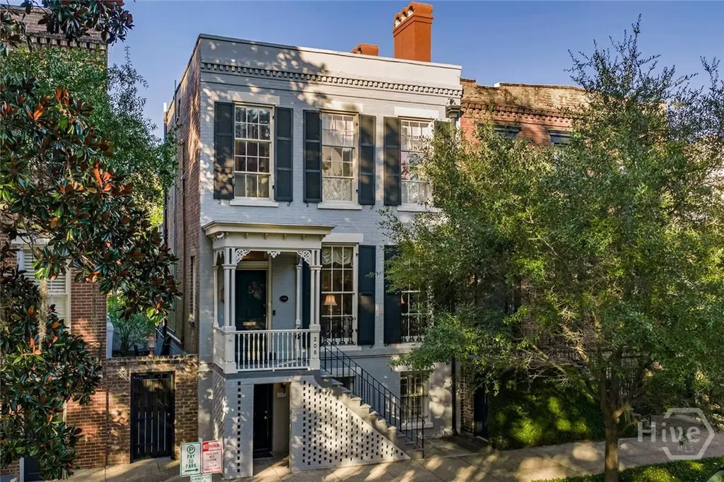 208 E Liberty Street Savannah GA 31401