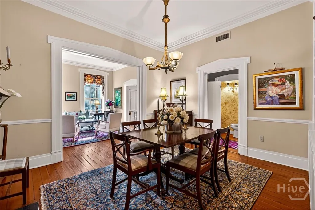 208 E Liberty Street Savannah GA 31401