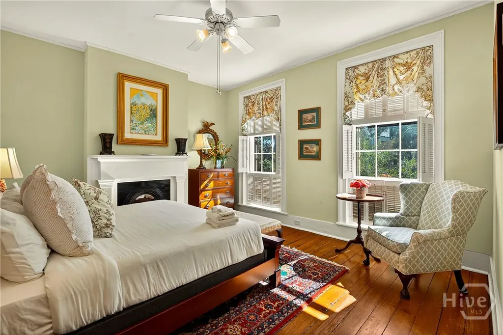 208 E Liberty Street Savannah GA 31401