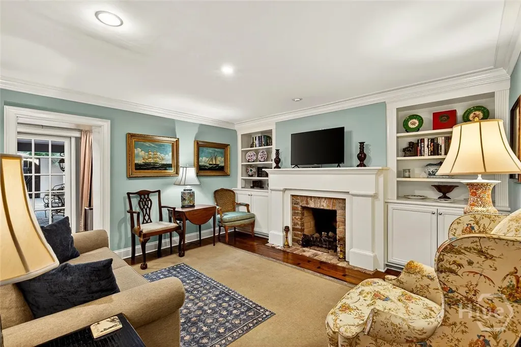 208 E Liberty Street Savannah GA 31401