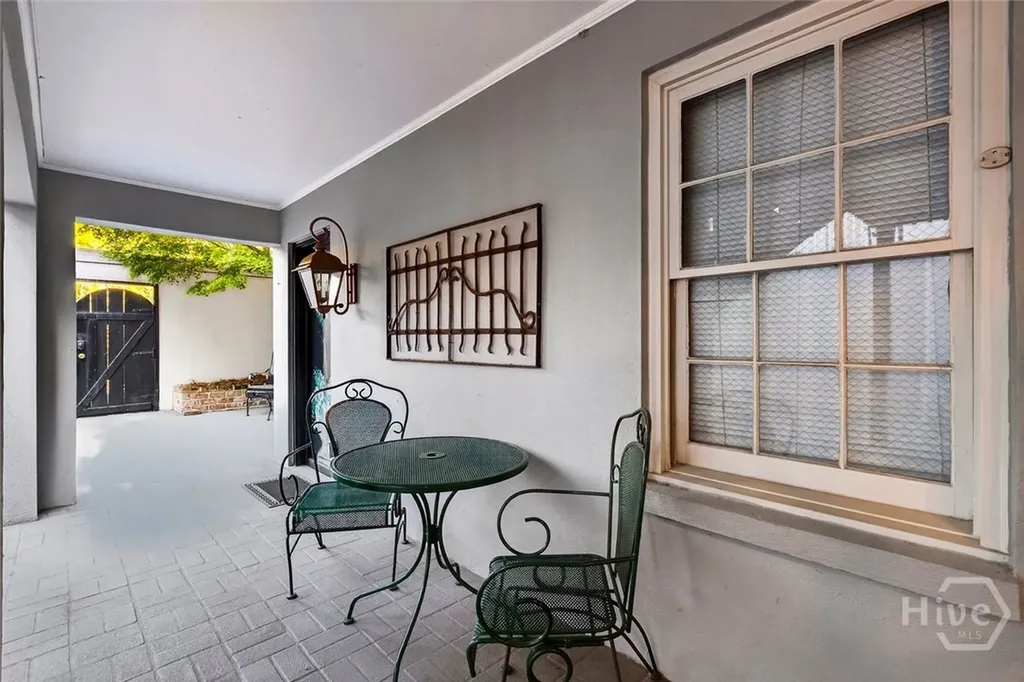 208 E Liberty Street Savannah GA 31401