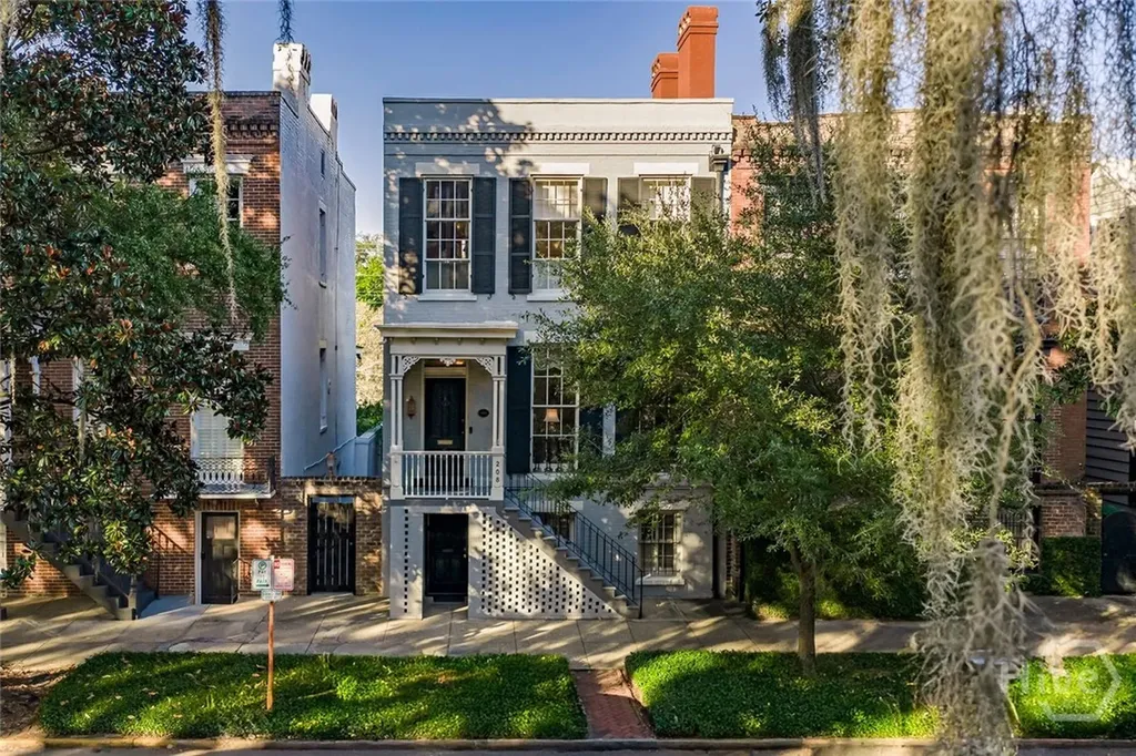 208 E Liberty Street Savannah GA 31401