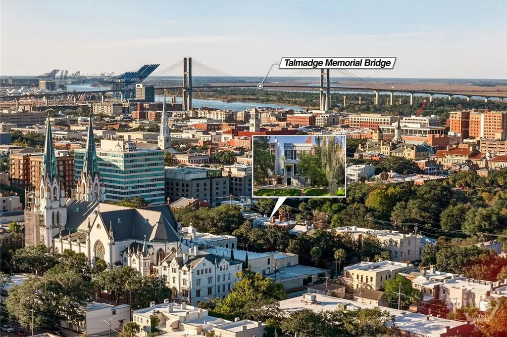208 E Liberty Street Savannah GA 31401