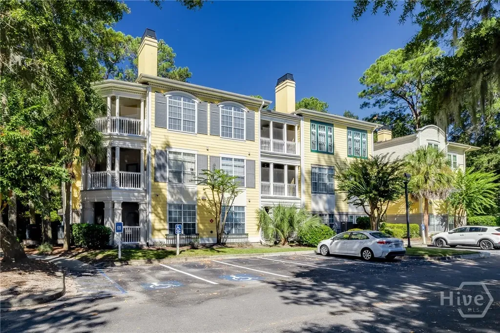 3331 Whitemarsh Way Savannah GA 31410