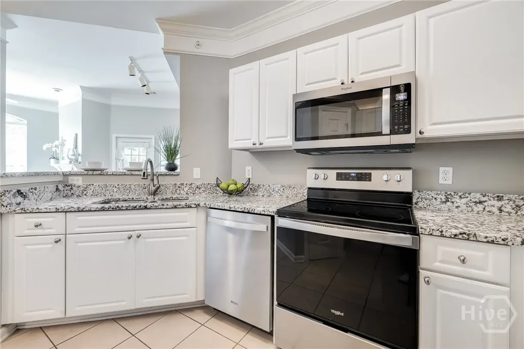 3331 Whitemarsh Way Savannah GA 31410