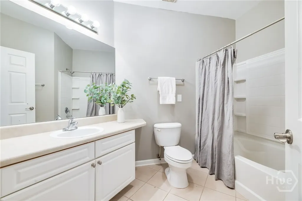 3331 Whitemarsh Way Savannah GA 31410