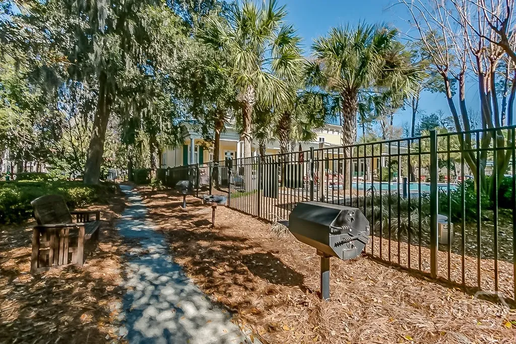 3331 Whitemarsh Way Savannah GA 31410