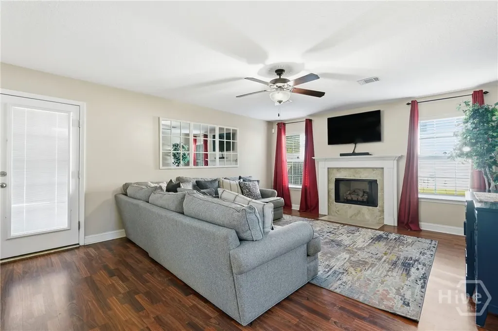 114 Maggie Lane Allenhurst GA 31301