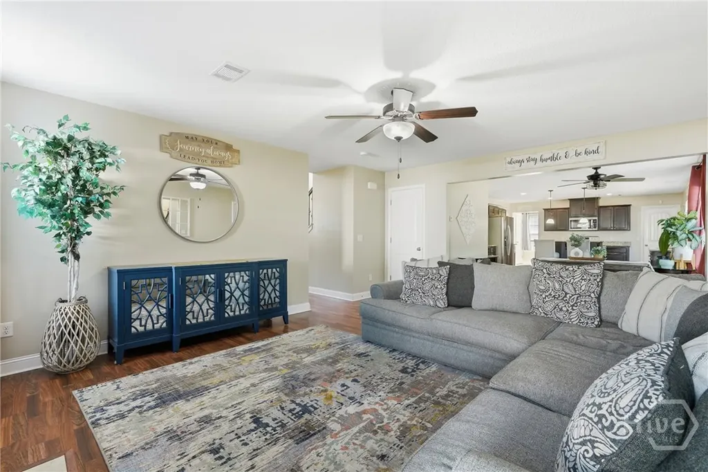 114 Maggie Lane Allenhurst GA 31301