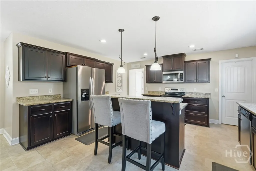 114 Maggie Lane Allenhurst GA 31301