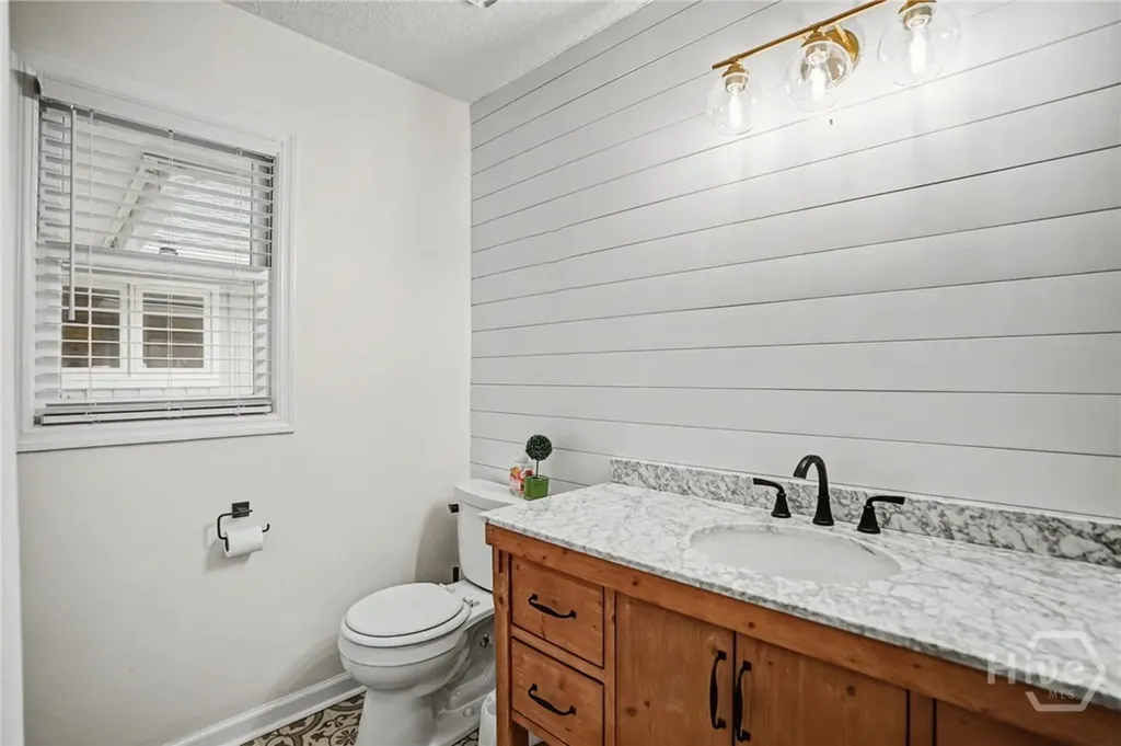 38 Wiley Bottom Road Savannah GA 31411