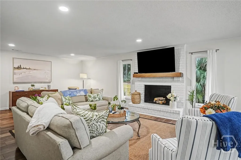 38 Wiley Bottom Road Savannah GA 31411