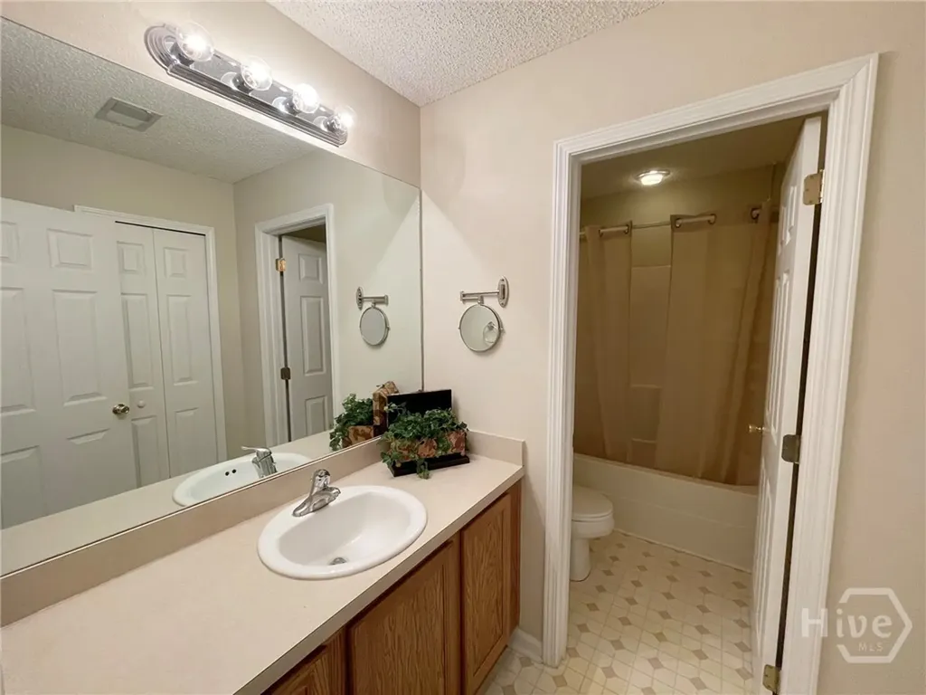 41 Quartz Way Savannah GA 31419