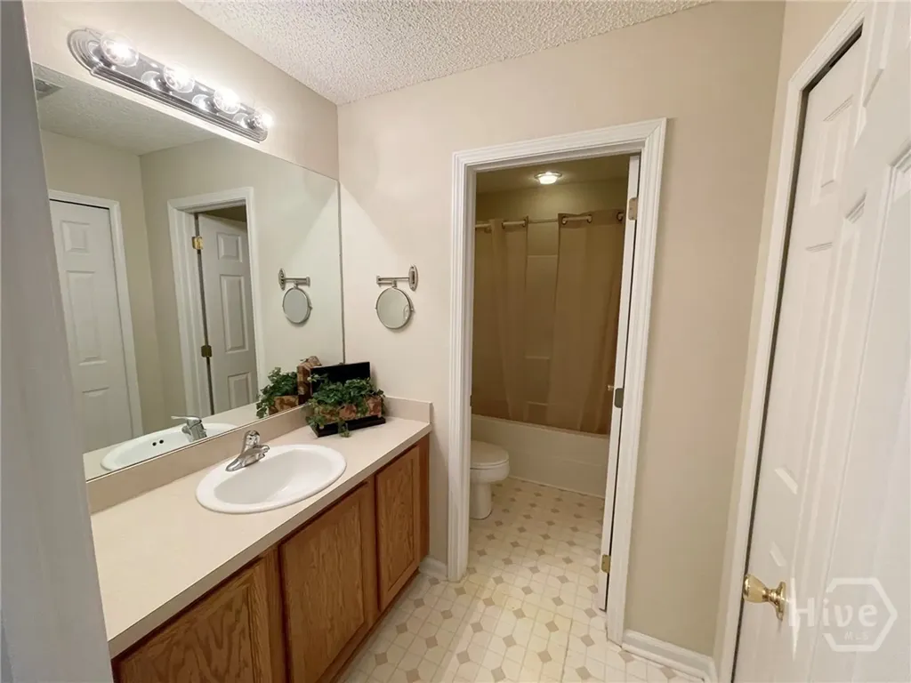 41 Quartz Way Savannah GA 31419