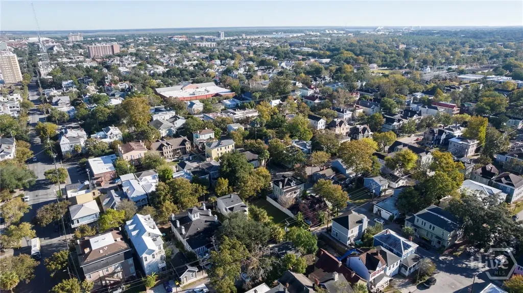 217 E Park Avenue Savannah GA 31401