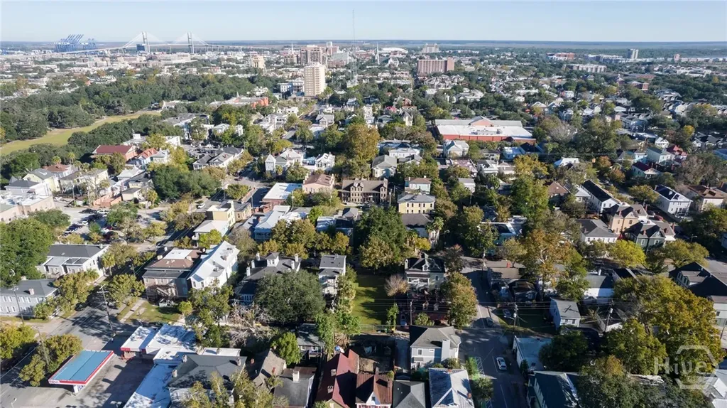 217 E Park Avenue Savannah GA 31401