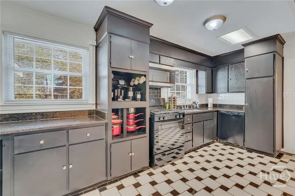 2207 Mason Drive Savannah GA 31404