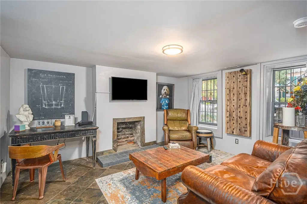 405 E Liberty Street Savannah GA 31401