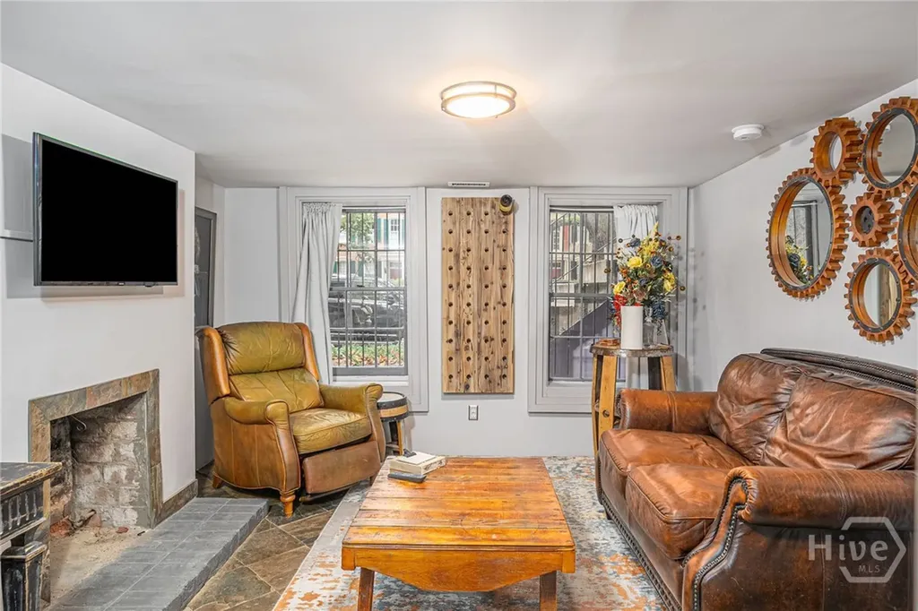 405 E Liberty Street Savannah GA 31401