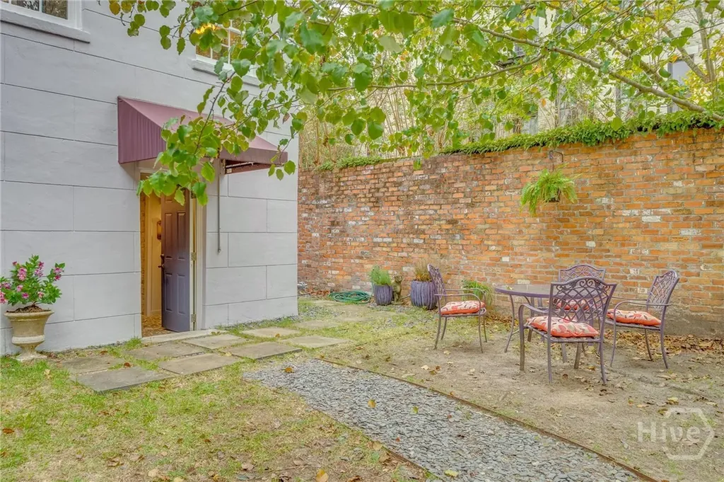 405 E Liberty Street Savannah GA 31401