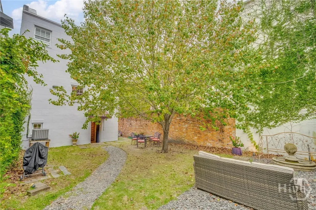 405 E Liberty Street Savannah GA 31401