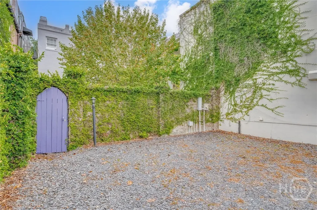 405 E Liberty Street Savannah GA 31401