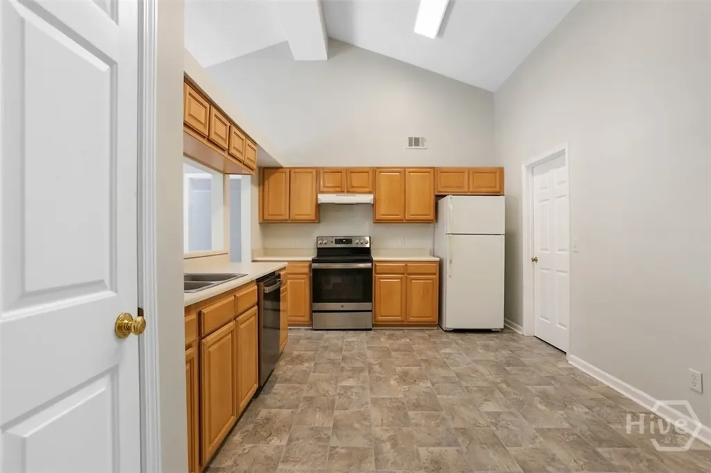 105 Laurens Lane Savannah GA 31419