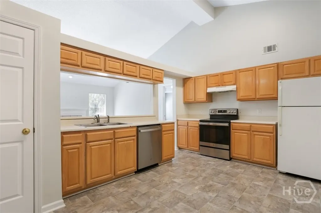 105 Laurens Lane Savannah GA 31419