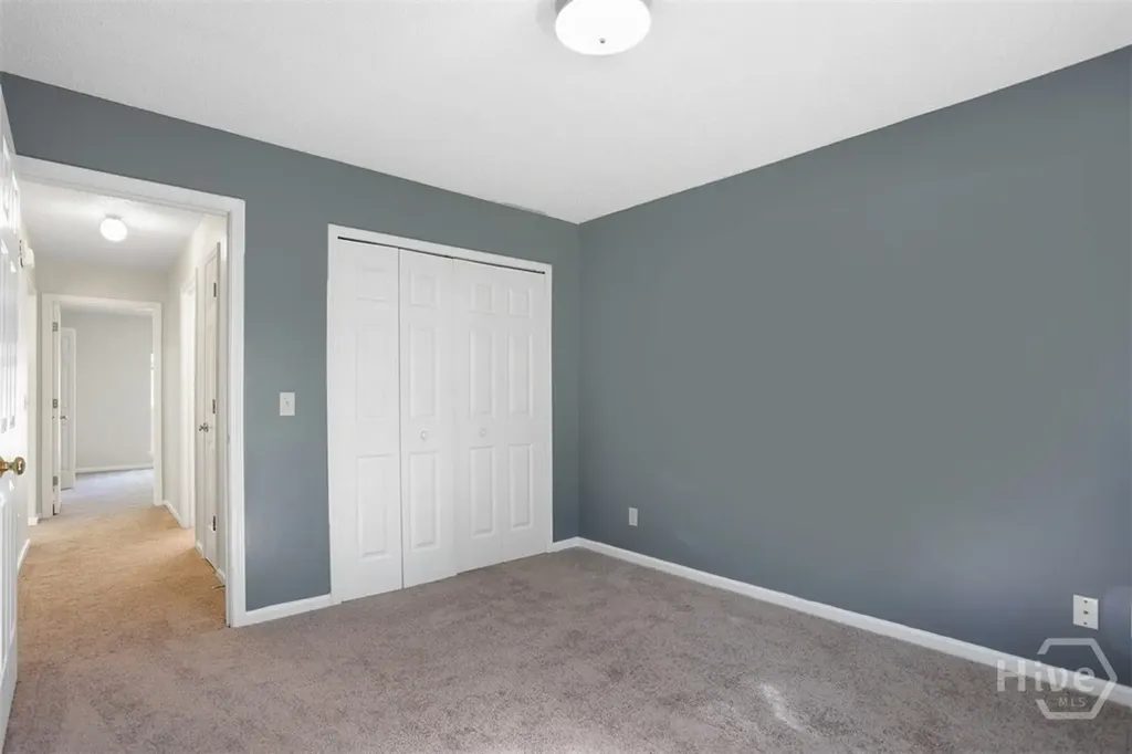 105 Laurens Lane Savannah GA 31419