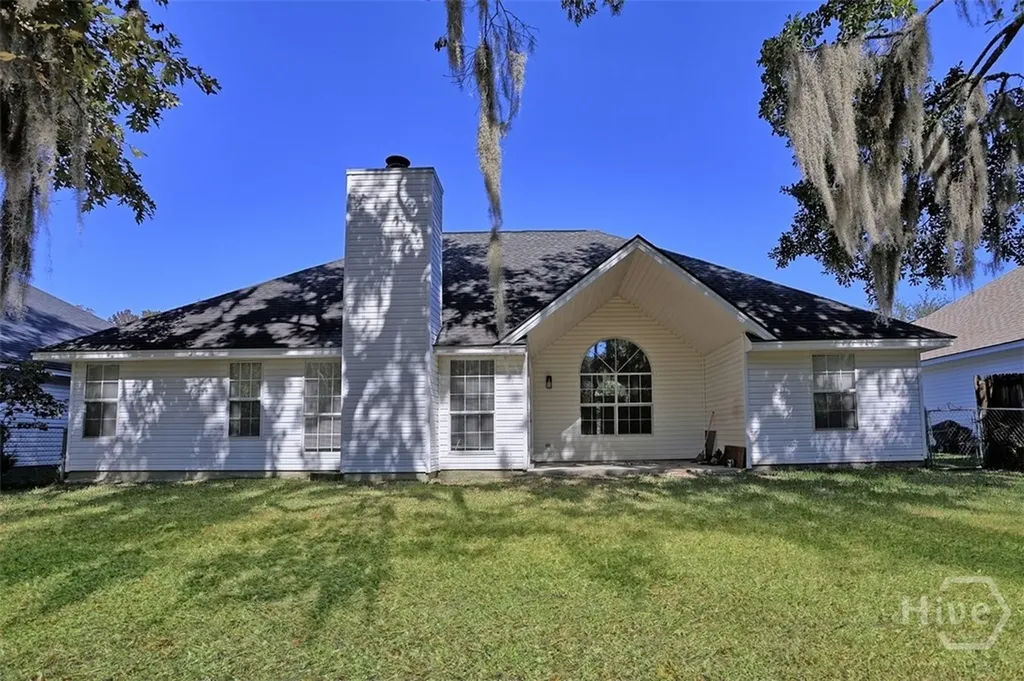 105 Laurens Lane Savannah GA 31419