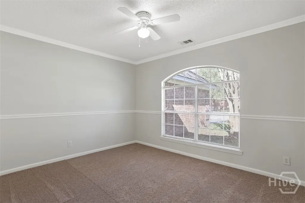 105 Laurens Lane Savannah GA 31419