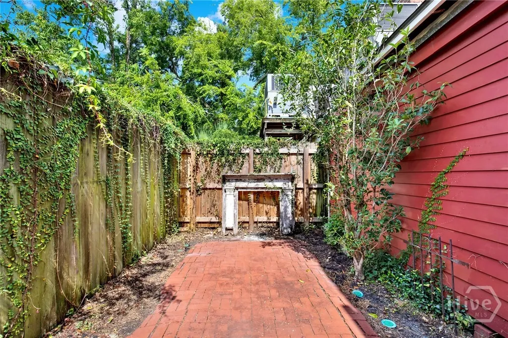 533 E Gordon Street Savannah GA 31401