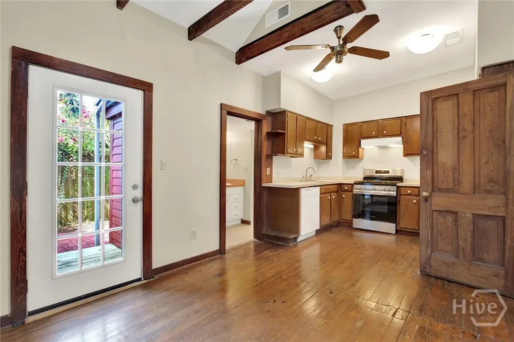 533 E Gordon Street Savannah GA 31401