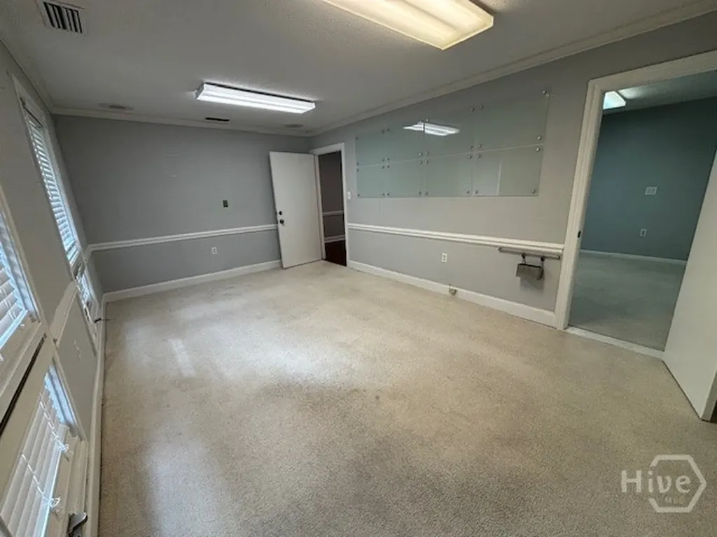 7805 Waters Avenue Savannah GA 31406