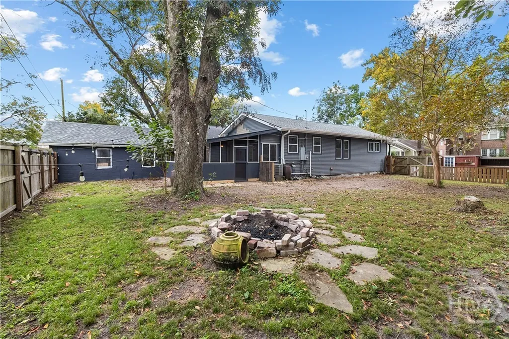 1232 E 42nd Street Savannah GA 31404